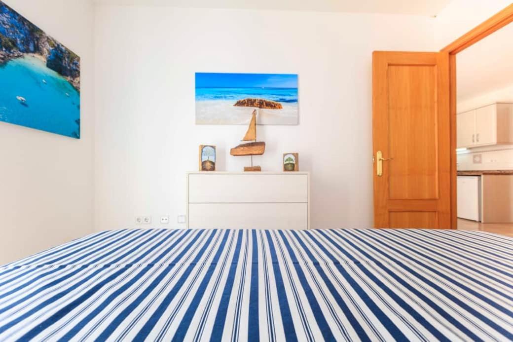 Apartamentos Sa Varadero 3S Con Vista Mare Laterale Es Pujols Exteriör bild