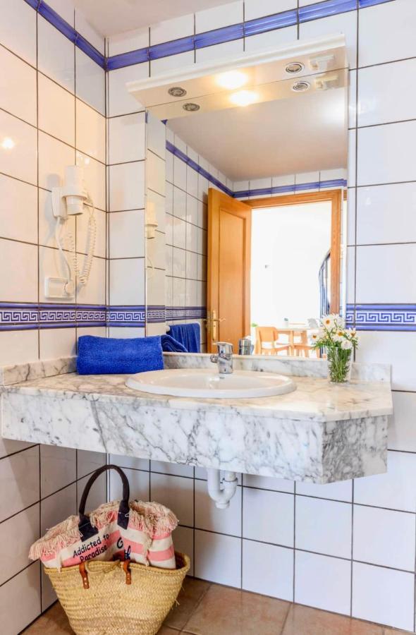 Apartamentos Sa Varadero 3S Con Vista Mare Laterale Es Pujols Exteriör bild